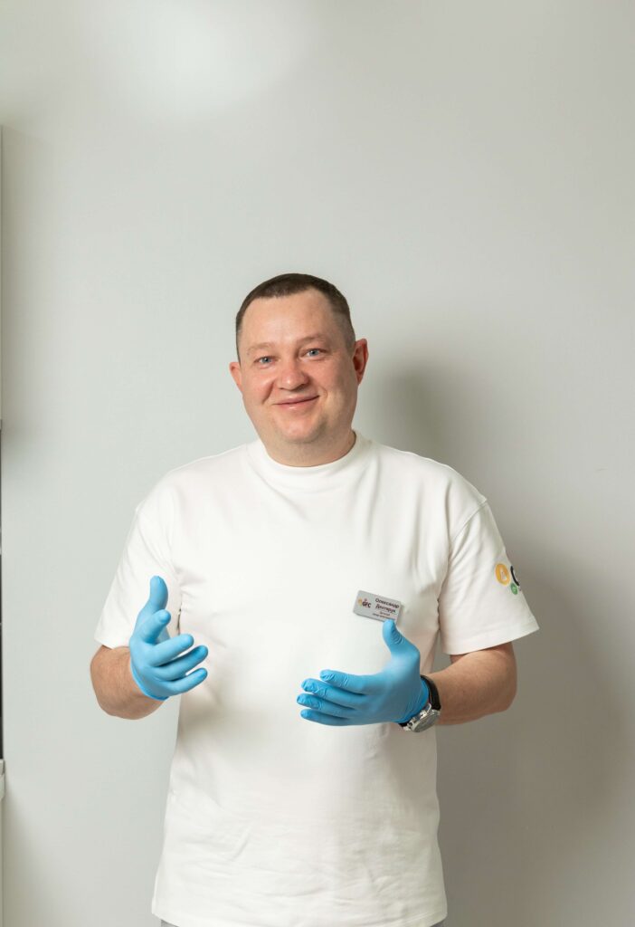 Дехтярук Олександр Володимирович — лікар, GFC Clinic Хмельницький